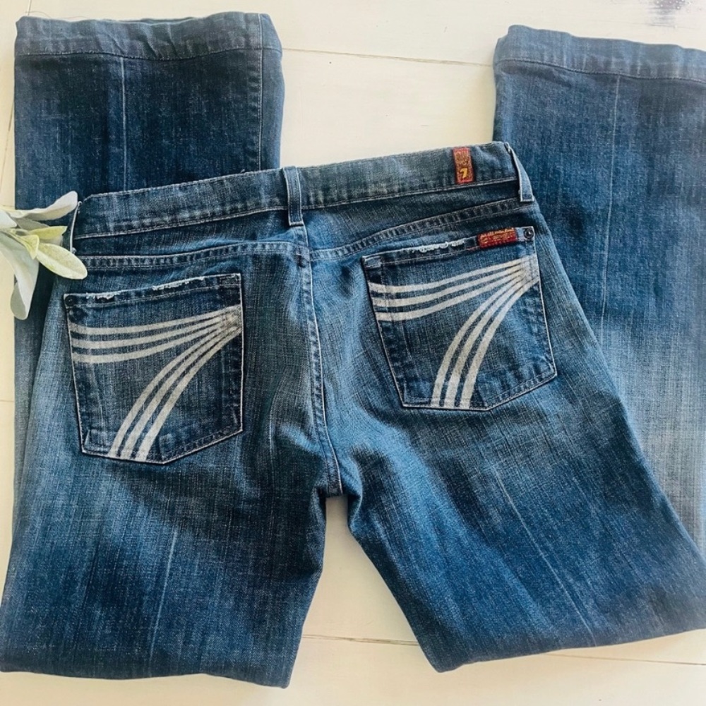 7 For All Mankind Dojo Jeans Med/Dark Wash Size 31